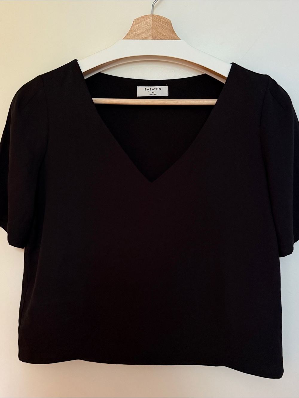 Babaton Randy blouse - Picture 2 of 3